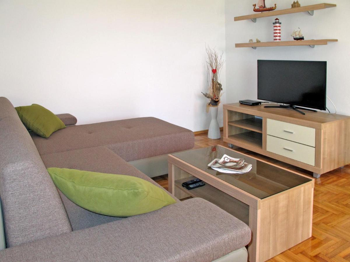 נובי ווינודולסקי Apartment Luka - Nov103 By Interhome מראה חיצוני תמונה